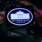 Nhà Trắng hủy bỏ các quy định bắt buộc tuân thủ an ninh phần mềm