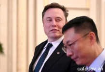 Musk gọi Ambani là ‘thủ tướng Ấn Độ’ vì chặn Starlink